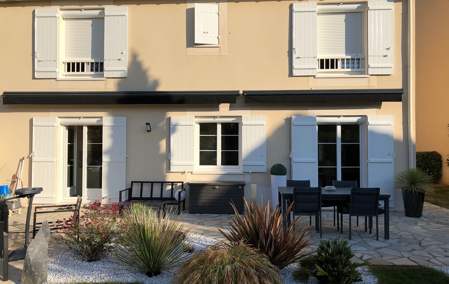 Volets battants classiques &agrave;&nbsp;POISSON