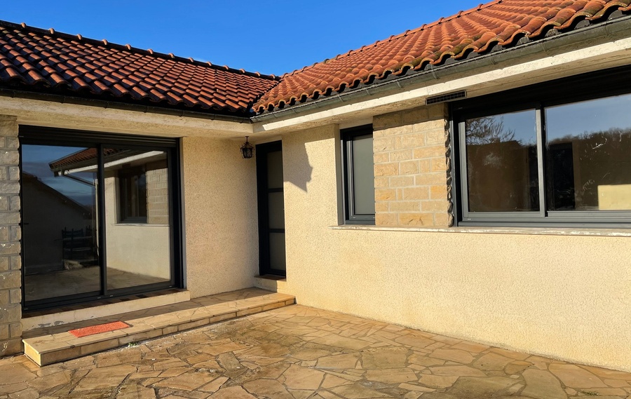 Nos fen&ecirc;tres&nbsp; et coulissants ALU RADIANS &agrave;&nbsp;POISSON