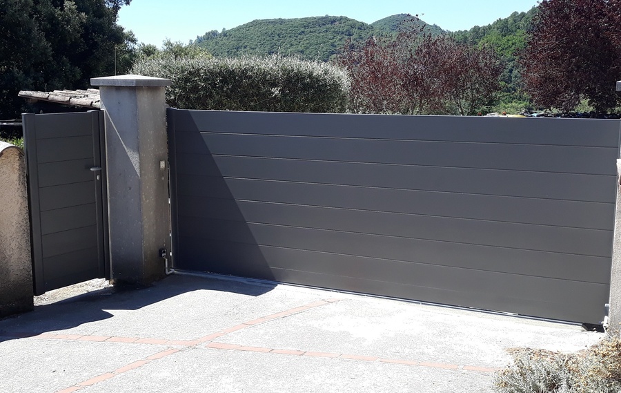 Nos mod&egrave;les de portails ALU &agrave;&nbsp;POISSON